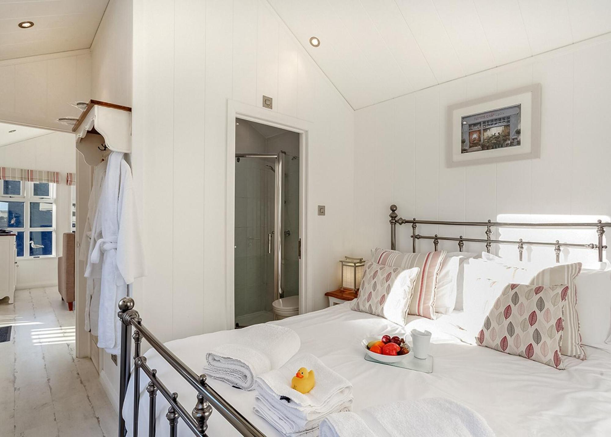 Beach Cove Coastal Retreat Ілфракомб Номер фото
